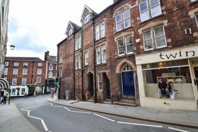 Furnished Double Room Attractive Town Centre House Main Photo