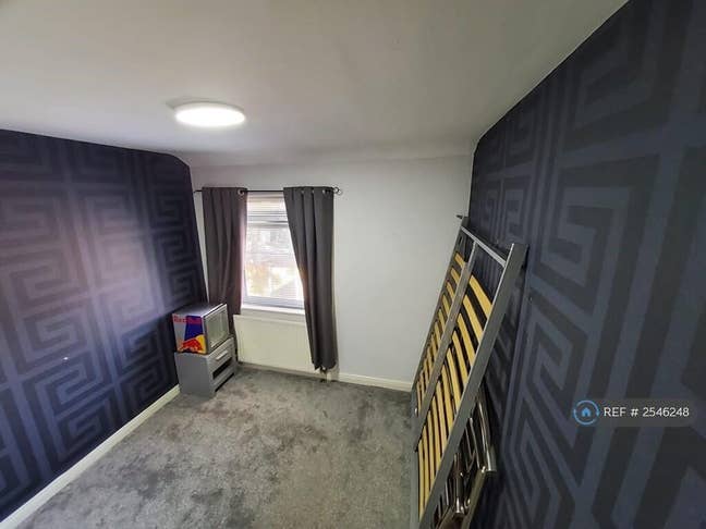 Room for rent Main Photo