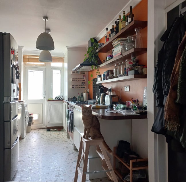 Short let in 2-bed flat in Denmark Hill Main Photo