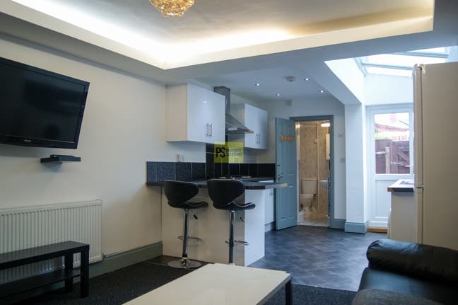 Individual Rooms in Stirchley Main Photo