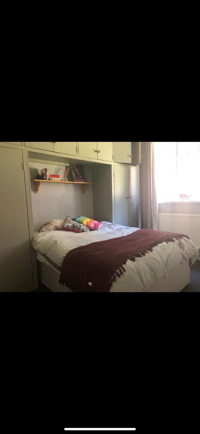 Fantastic double room in Putney 10 mins from rail Main Photo