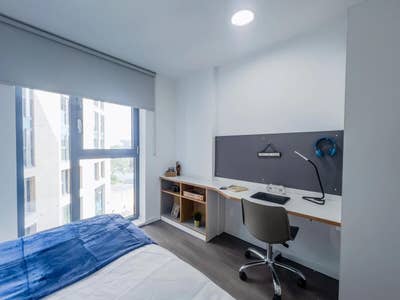 High-Floor Silver En-suite @ Dobbies Point! 🏙️ Main Photo