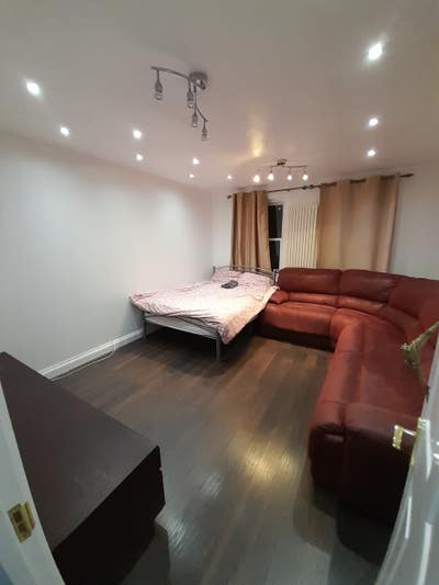 KIng Size Room with Bills From &pound;950 Main Photo