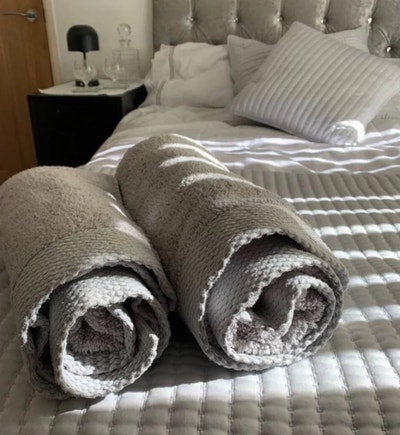 1 month free if you pay in advance  Main Photo