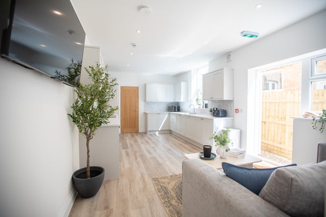 Luxury High Spec En-Suite Rooms - Brand New Main Photo