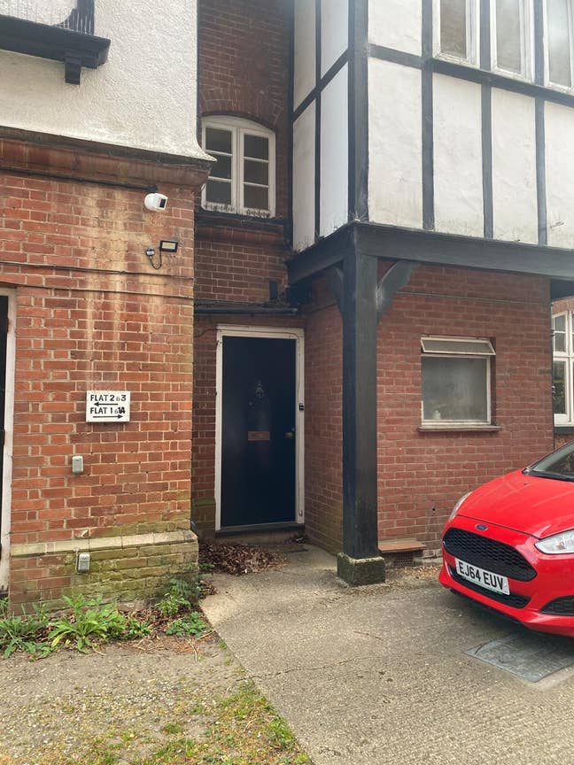 Studio Flat on Popular Unthank Road – With Parking Main Photo