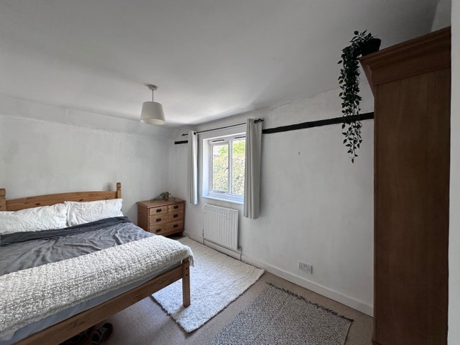 Double Room Town Centre Grade II Listed House Main Photo