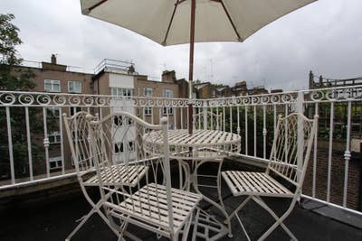 Westbourne Park, Balcony, Zone 2 meant for you Main Photo