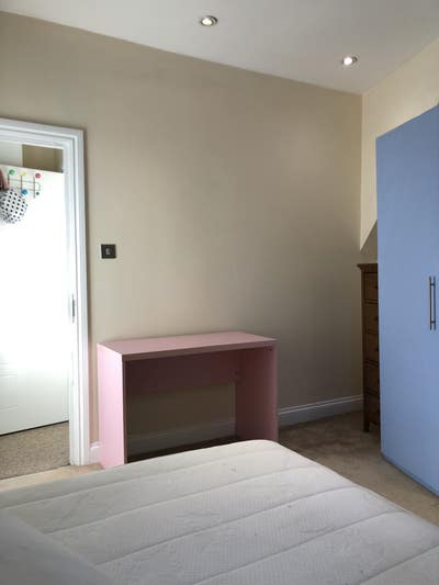 Double room with separate bathroom Main Photo