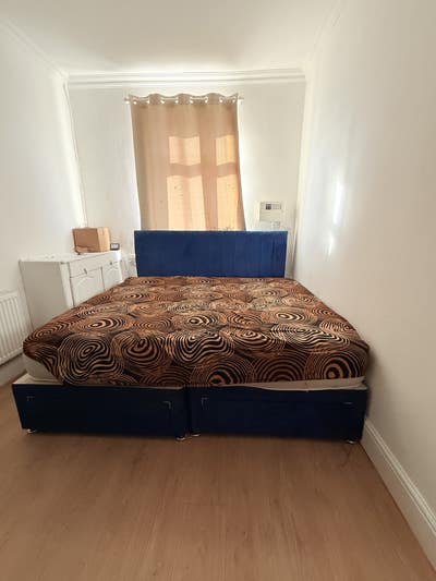 Room for Rent Main Photo