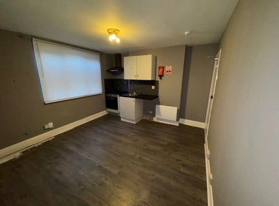 Spacious Room-Universal Credit Accepted Main Photo