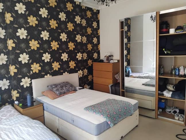 Room Available in Sharing CF243AQ Main Photo