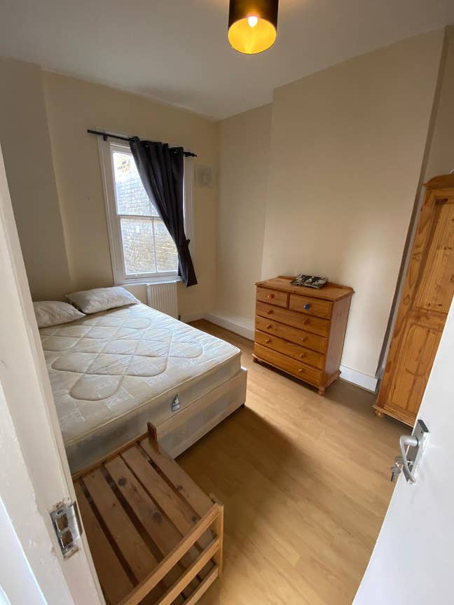 3 Bedroom Flat in the Heart of Brixton Main Photo