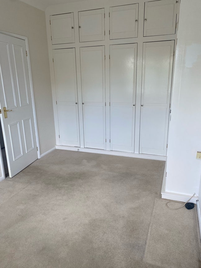 Double room in house  Main Photo