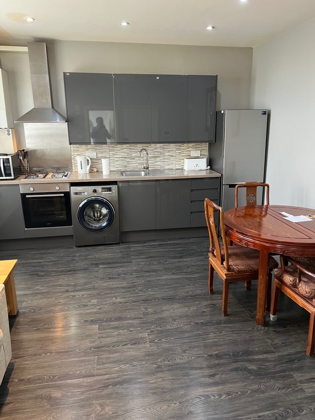 Beautiful 2 bedroom flats  Main Photo