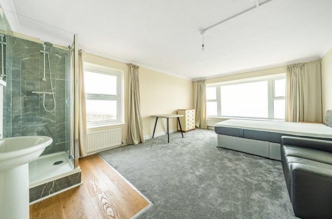 Double Room en-suite, Lancing seafront location  Main Photo