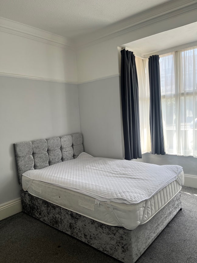 Double Room, Period Features Main Photo