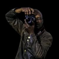 Professional Male seeks a single or double room Main Photo
