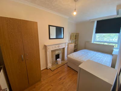 2 Double Rooms to Let – Bromley street  E1 0RQ
 Main Photo