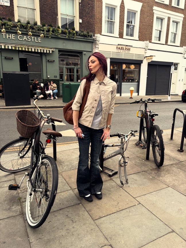 Looking for a house share/roommates :) Main Photo