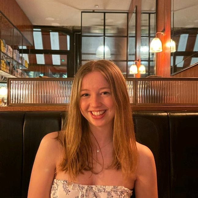 Looking for a double room in city centre/Clif... Main Photo