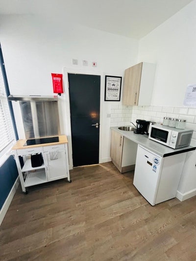 ✨ 🏡 Studio Flat to Let in - Halloway Main Photo