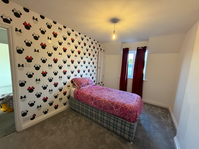 Large double bedroom to rent in St Austell  Main Photo