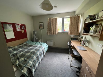 The Northfield student accommodation ensuite room Main Photo
