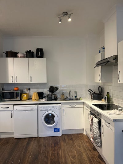 Spacious double bedroom in Oxford city center  Main Photo