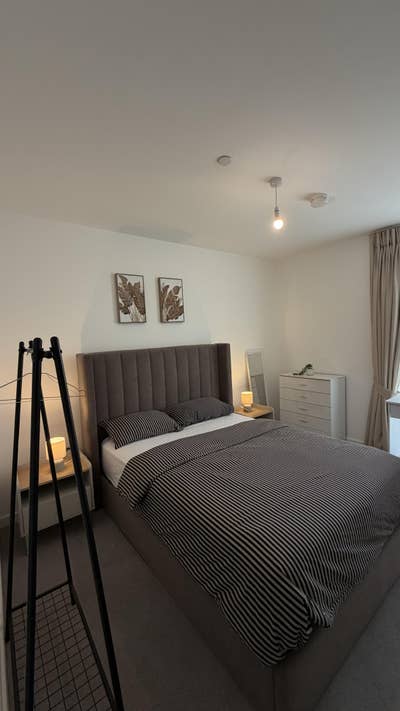 Modern Cozy Private Room | Clean & Comfortable Main Photo