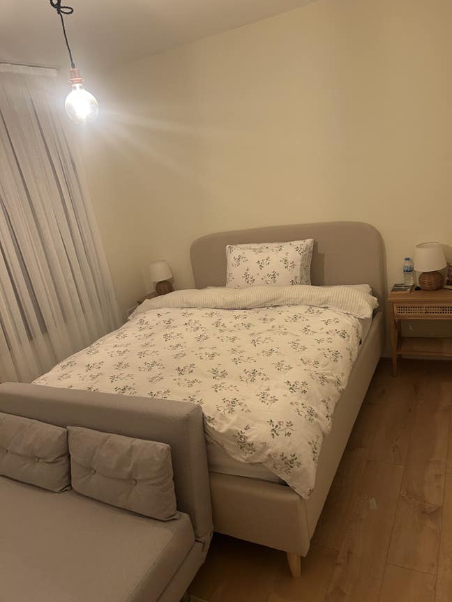 Double Room in Quiet Home Main Photo