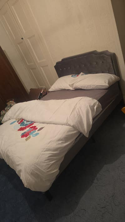 Double Room Available Main Photo