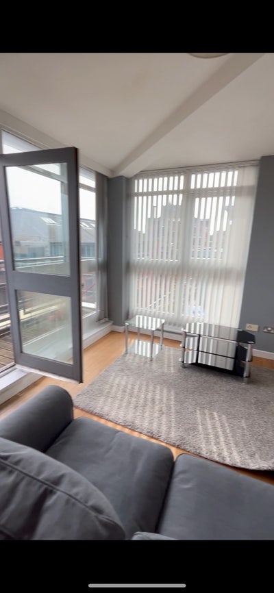 Double room in lovely Lace Market flat Main Photo