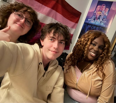 Looking for 5th tenant, LGBTQ preferred Main Photo