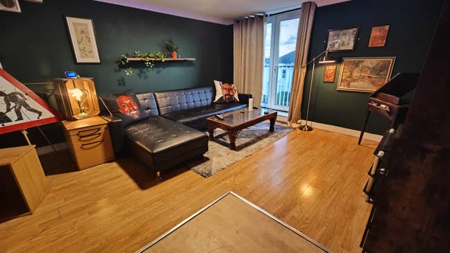 Room in shared flat in Forest Hill available Main Photo