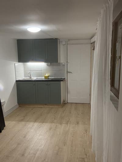 1 bed newly furnished apartment  Main Photo