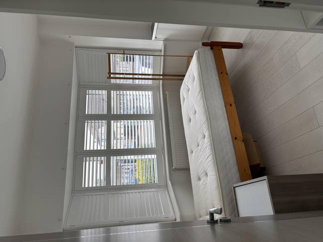 Spacious  single room  in Orpington - Male only   Main Photo