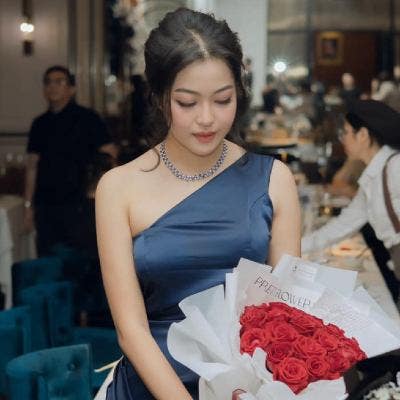 1 female DSR medical student looking for ensuite Main Photo