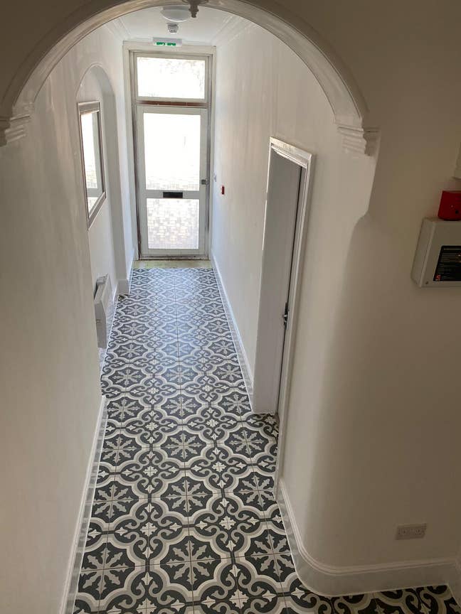 En-suite room available  Main Photo