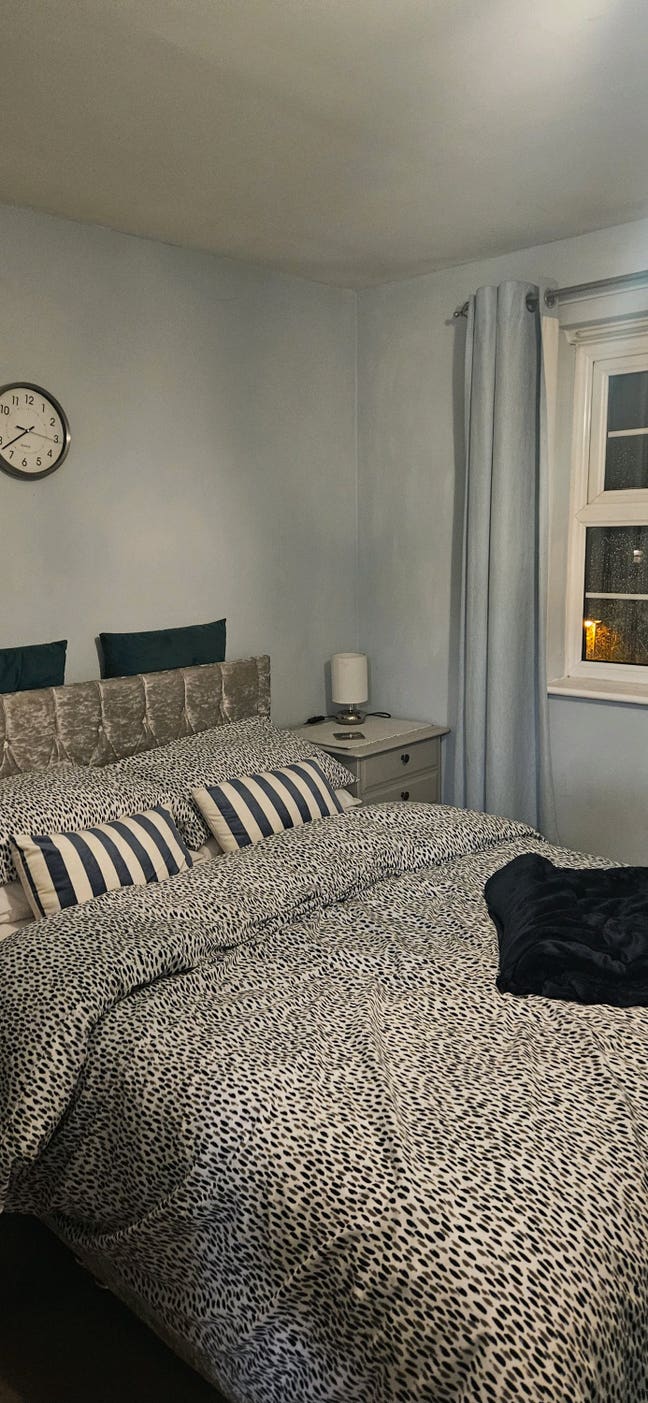 Chilled household..quiet area.. all bills inc Main Photo