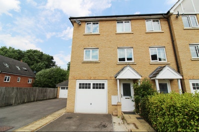 2 New Rooms Available! Main Photo