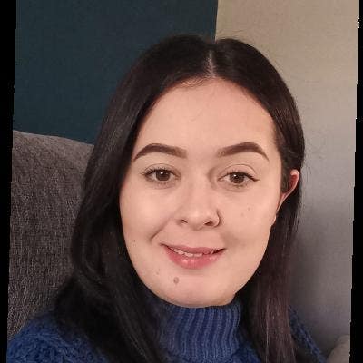 Professional Female looking for a room Main Photo
