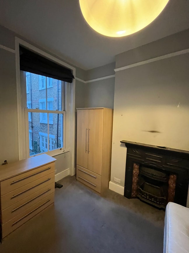 Room available in Clapham junction! Main Photo