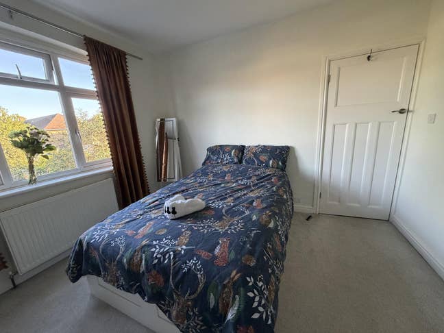 Beautiful Double Room – Near Tooting Station  Main Photo