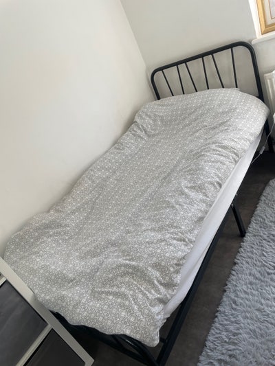 Single room professional WD6 Main Photo