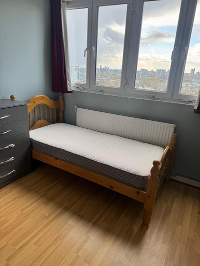 *Single Room in Edgware Road, W2 Main Photo