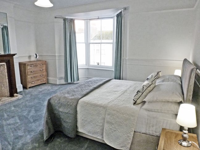 BRIGHTON Beach Large Double Ensuite💎Bills Inc💎 Main Photo