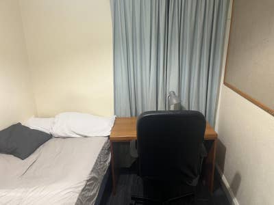 Single room for short term let Main Photo