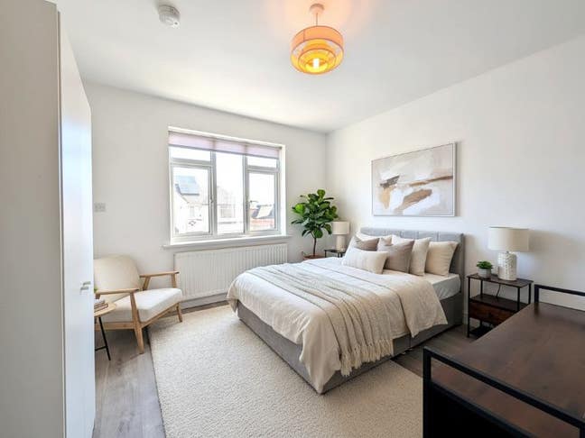 Double Room with Private Bathroom Main Photo