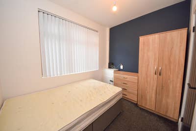 Viewings Now Available-Furnished Rooms Main Photo